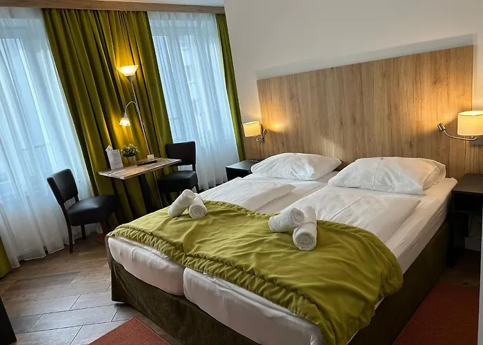 Versava Aparthotel 4*